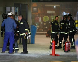 Un incendio obliga a desalojar la estación de Santa Justa