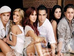 El grupo mexicano RBD se separa después de cuatro años