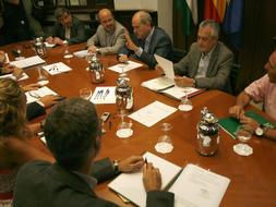 Chaves sigue prometiendo pleno empleo para 2013 a pesar de la crisis y la subida del paro