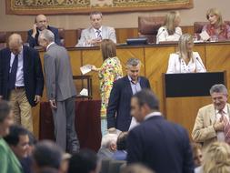 El voto negativo del PP obliga a una segunda vuelta para la elección del nuevo director de RTVA