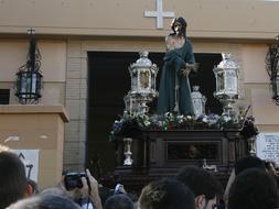 Salida extraordinaria hoy del Señor de la Esperanza de la Milagrosa