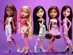 Las «Barbie» se imponen a las «Bratz» en el «juicio de las muñecas»