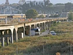 Las plataformas de transporte público del Aljarafe plantean dos nuevos puentes y dos túneles