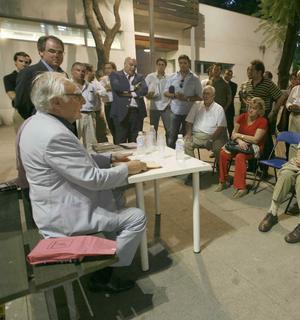 IU prohíbe un acto literario de Agustín de Foxá «por falangista»