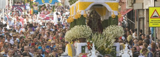 Más de 200.000 fieles se vuelcan con la Romería de Valme