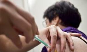 Los andaluces podrán vacunarse desde hoy en cualquiera de los 1.492 puntos habilitados