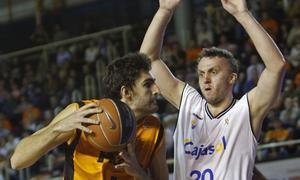 Cajasol alarga su buena racha y el Fuenlabrada empeora la suya (70-82)