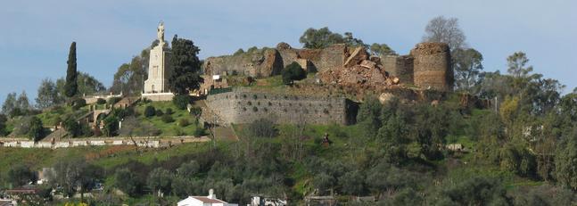Un «abrochado metálico» reforzará las dos torres de la fortaleza de Constantina