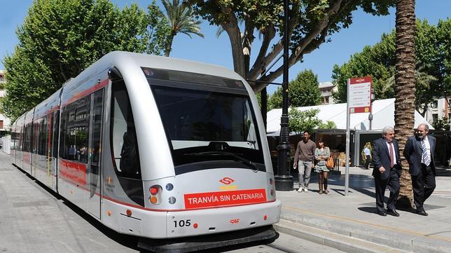 El Ayuntamiento desiste de exigir a la Junta una red de Metro más ambiciosa