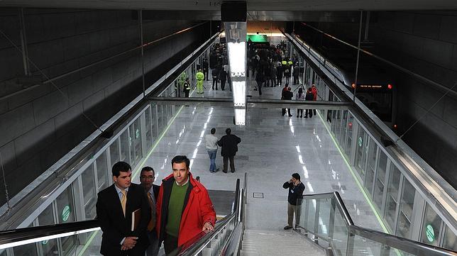 Los comerciantes piden dos estaciones de Metro en el centro
