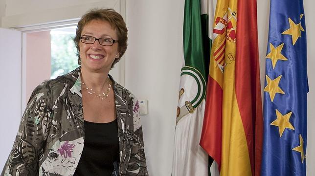 Los 182 altos cargos de empresas suprimidas serán recolocados