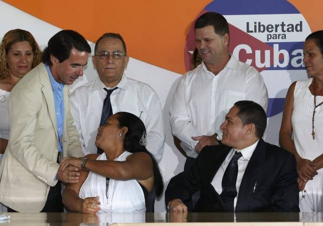 Aznar afirma sobre Cuba que la libertad no se somete a subasta