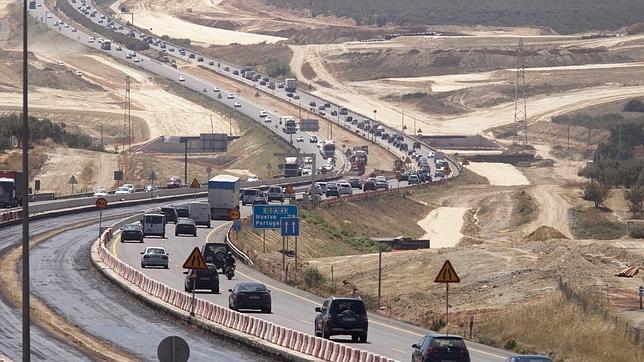 El Ministerio de Fomento no sabe aún qué va a pasar con la SE-40