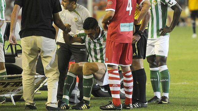 Molina estará, como mínimo, cinco semanas de baja