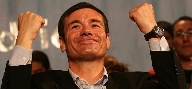 Gómez arranca las primarias con solo 472 avales de ventaja