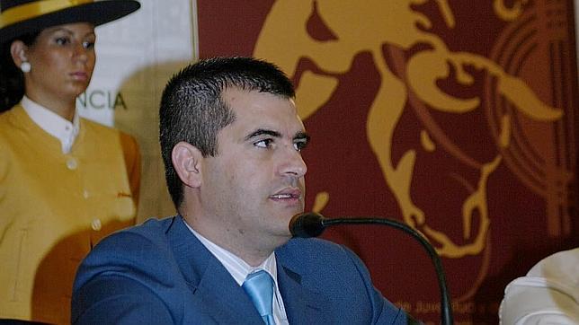 «No pedí dinero para mí a cambio de licencias; era para el pueblo»