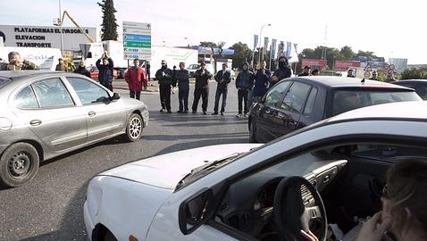 Mercasevilla acumuló dos millones de deuda más en 2010