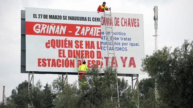 Espartinas protesta contra su exclusión del tren de cercanías