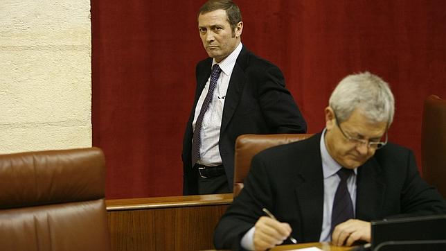 Guerrero implica en los ERE al diputado del PSOE Ramón Díaz