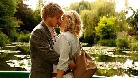 El público se rinde ante el genio de Woody Allen y su «Medianoche en París»