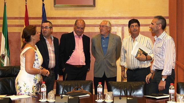 El PSOE acepta ahora publicar las rentas de los diputados como le había pedido el PP