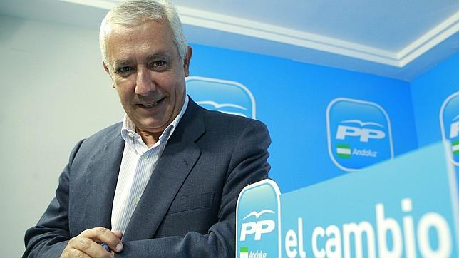 «Derogaré el “funcionariazo” en el primer consejo»