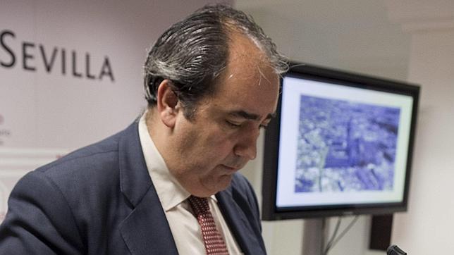 Monteseirín pagó casi 300.000 euros por el Plan Centro horas antes de irse
