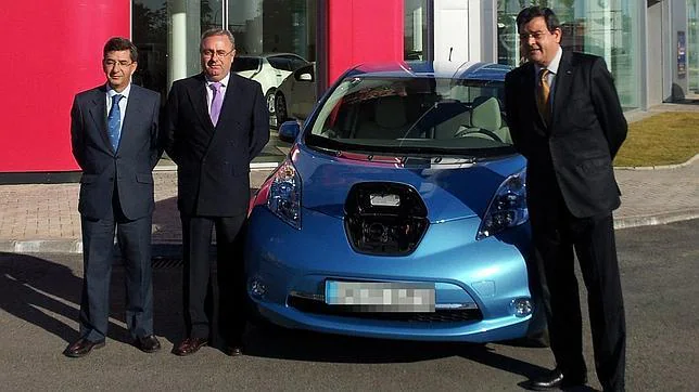 Vanauto presenta los vehículos eléctricos de Nissan en Sevilla