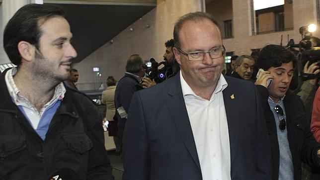 «Pamplona es el modelo a seguir»