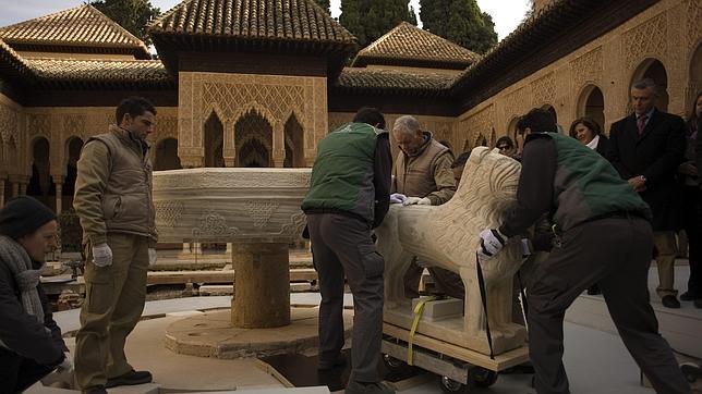 Los leones de la Alhambra vuelven a casa después de 5 años