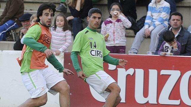 Juanma y Jefferson Montero entran en el once del primer ensayo del nuevo año