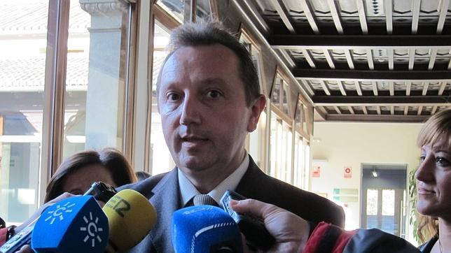 La Junta tardó nueve meses en pedir el dinero defraudado en los ERE