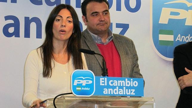 El PP lamenta que Viera dimita por las listas y no por el fraude