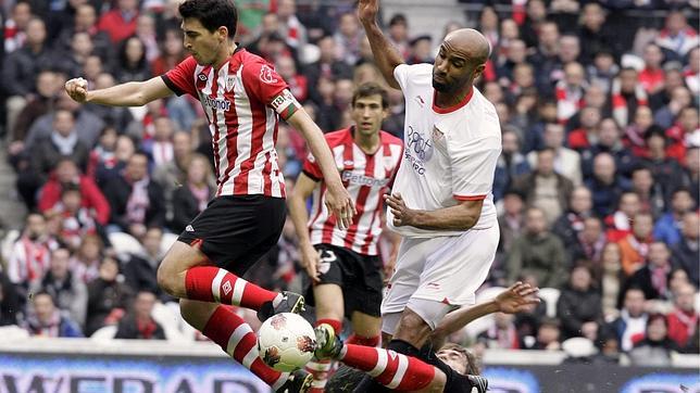 El Sevilla pierde en Bilbao una ocasión de oro para meterse en Europa (1-0)