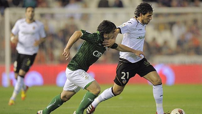La ilusión del Betis se esfuma en Valencia (0-4)