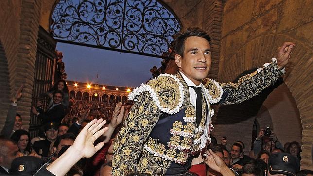 Manzanares acapara los premios de la Real Maestranza