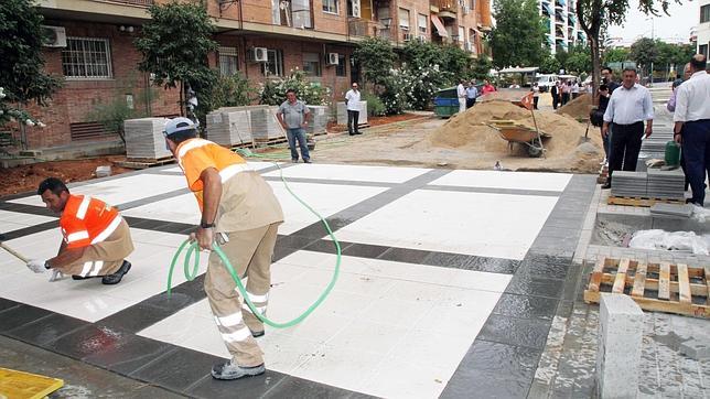 Reparar la plaza Ignacio Gómez Millán, un compromiso de campaña cumplido