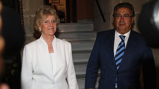 Becerril anuncia que las quejas de 2012 superaban en agosto a las de 2011,