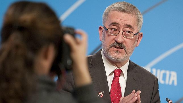 La Junta espera recibir 243 millones de los más de 900 que llegarán a España de la UE
