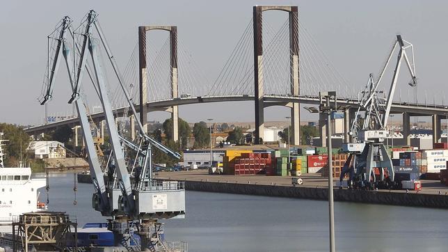 El Puerto recibe una oferta para explotar los astilleros