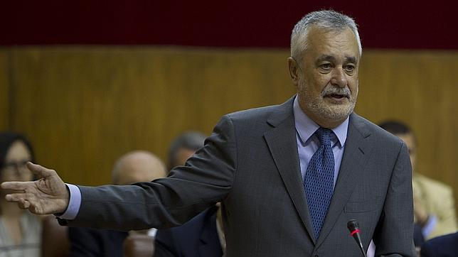 Griñán dice que hablar de críticos en el PSOE-A «no responde a la realidad»