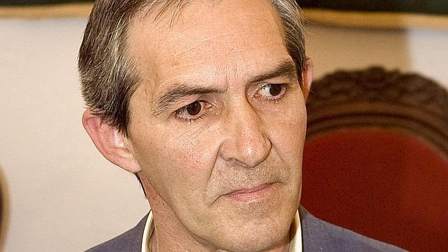 El alcalde y el interventor de Lora atribuyen a un «exceso de pago» la omisión del préstamo
