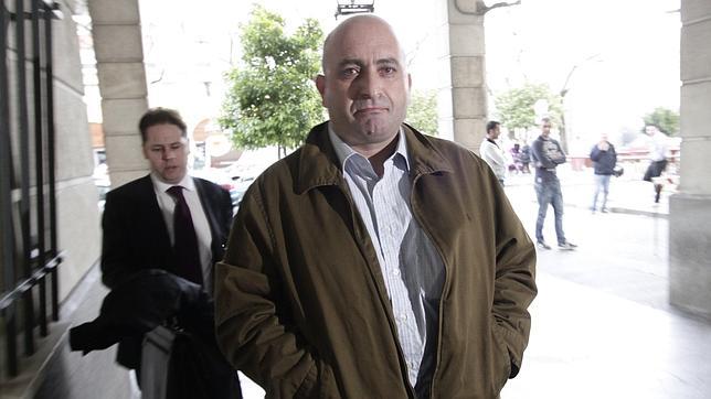 El exchófer de Guerrero, Juan Francisco Trujillo, cobró casi 7.000 euros por un informe plagiado