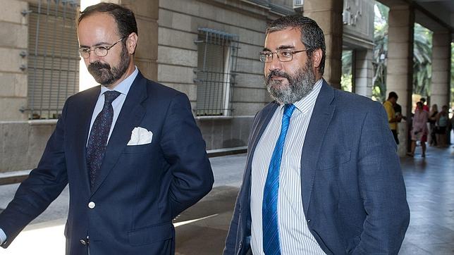 Alaya imputa cuatro delitos al exjefe de servicio de la Dirección de Trabajo