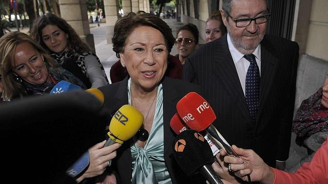 Álvarez acusa a Empleo de las transferencias de financiación para pagar los ERE
