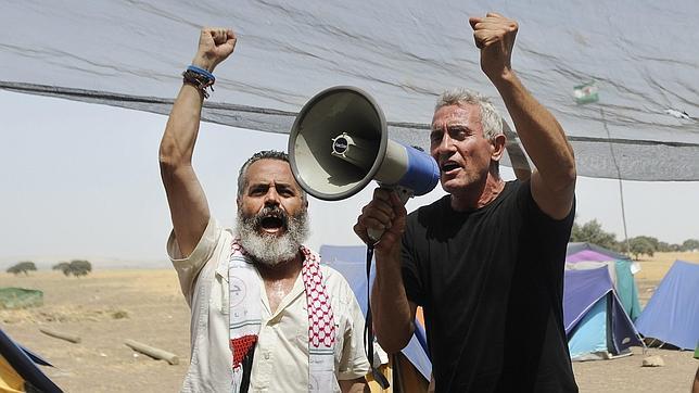Siete meses de cárcel y una multa para Gordillo y Cañamero por la ocupación de Las Turquillas