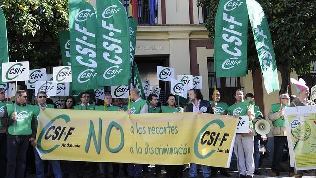 CSIF pide a los grupos que eliminen el blindaje a la administración paralela