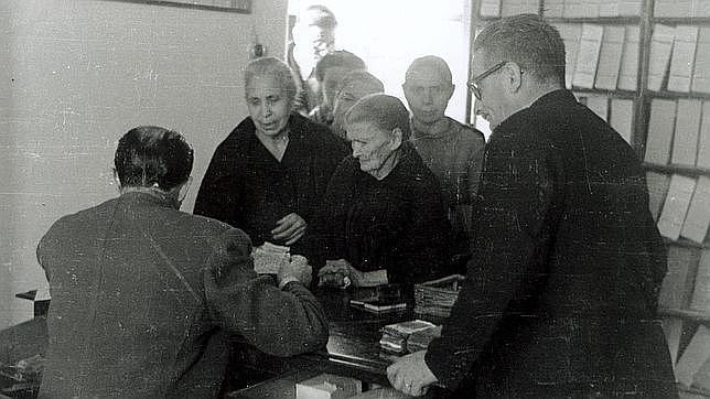 Afectados por la estafa de 1951 cuando cayó el «gordo» en el 02.704