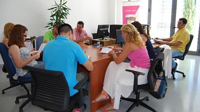 Las herramientas para fomentar la cultura emprendedora entre los jóvenes