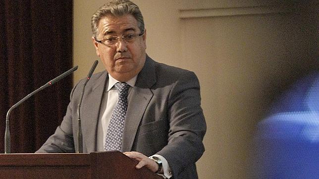 Zoido ve «cerca» el nombramiento de candidato del PP a la Junta